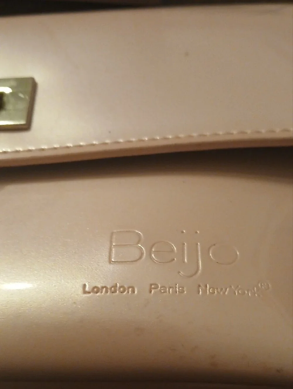Beijo Blush Patent Leather Clutch with Silver Chain